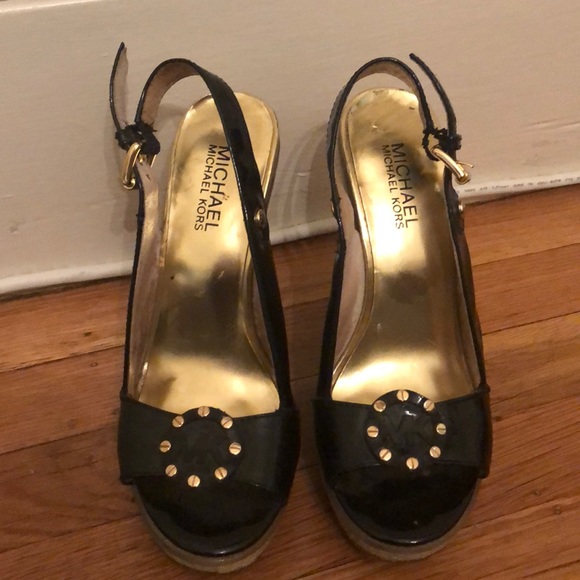 Patent leather Michael Kors wedges - Picture 1 of 4